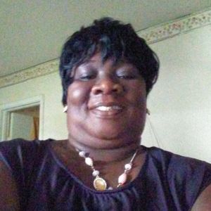 Meet your Posher, Lois